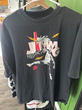 Nike Black Graphic 'Jamming Frequency' Michael Jordan Tee